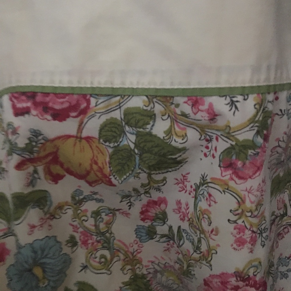 Vintage Floral 1970s King size pillowcase!